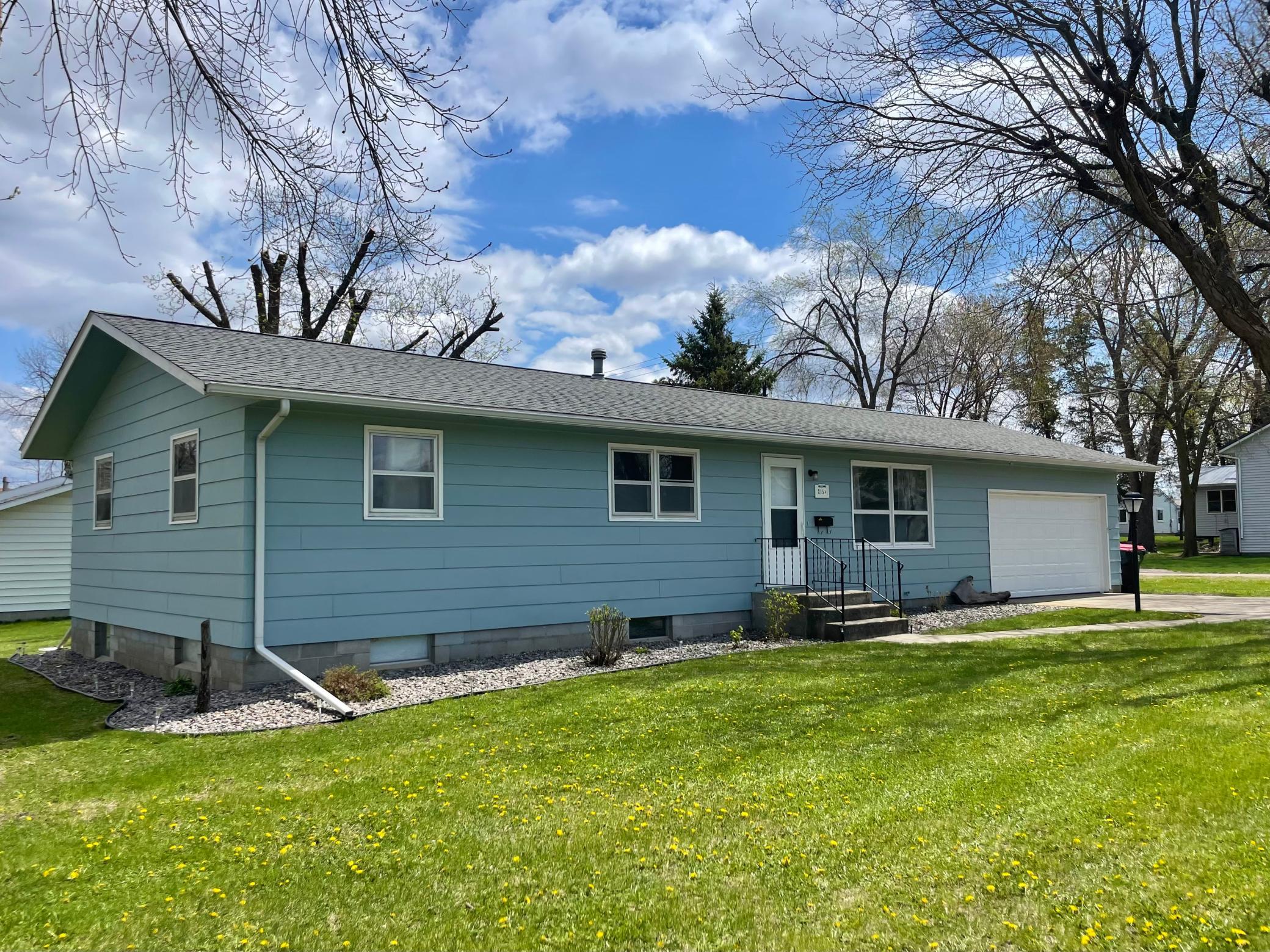 215 N Swain Street Redwood Falls MN 56283