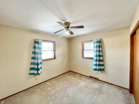 215 N Swain Street Redwood Falls MN 56283