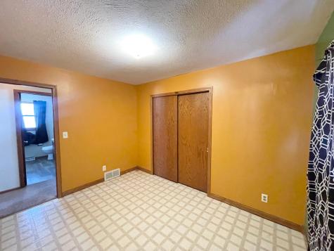 215 N Swain Street Redwood Falls MN 56283