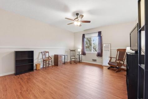 4702 Grenada Point Eagan MN 55122
