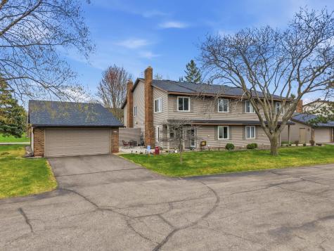 4702 Grenada Point Eagan MN 55122