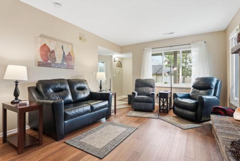 4702 Grenada Point Eagan MN 55122