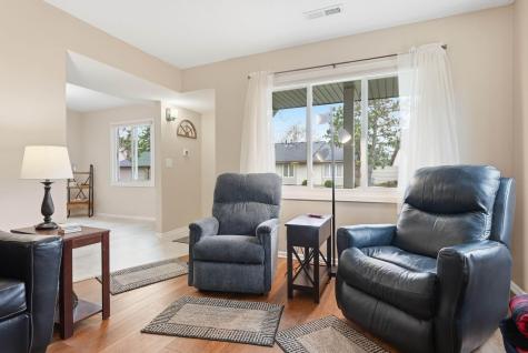 4702 Grenada Point Eagan MN 55122