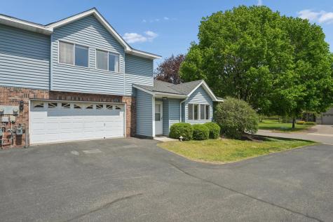 6 Oak Road Circle Pines MN 55014