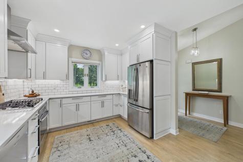 5149 Stoney Bridge Court Minnetonka MN 55345