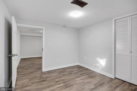 2181 Sunrise Drive N Maplewood MN 55117