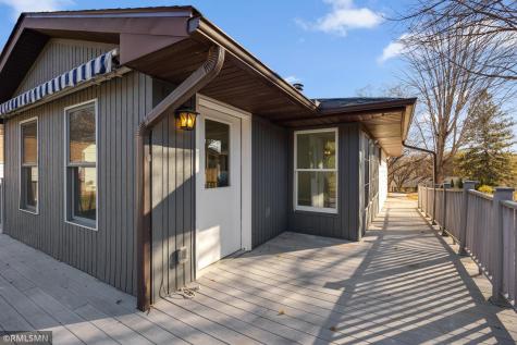 2181 Sunrise Drive N Maplewood MN 55117