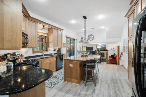 1416 Pinefield Court White Bear Lake MN 55110