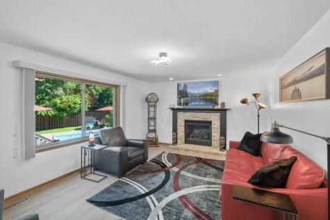 1416 Pinefield Court White Bear Lake MN 55110