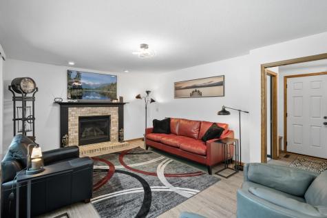 1416 Pinefield Court White Bear Lake MN 55110