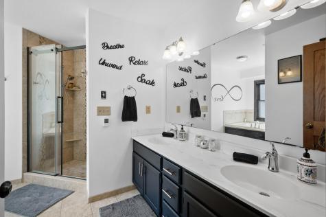 1416 Pinefield Court White Bear Lake MN 55110