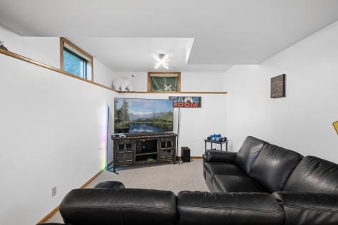 1416 Pinefield Court White Bear Lake MN 55110