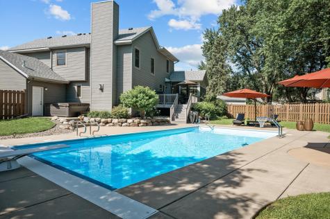 1416 Pinefield Court White Bear Lake MN 55110