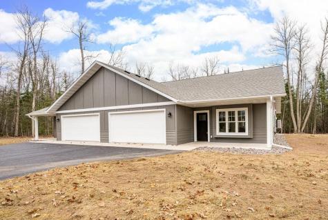 3136 Maple Drive Cloquet MN 55720