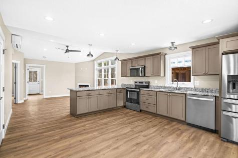 3136 Maple Drive Cloquet MN 55720