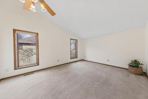 2248 James Street Eagan MN 55122