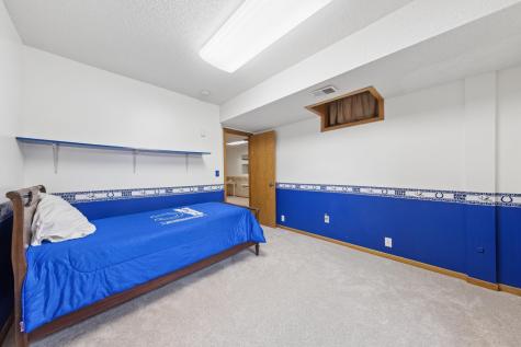 2248 James Street Eagan MN 55122