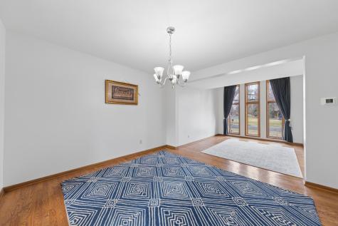 2248 James Street Eagan MN 55122