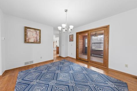 2248 James Street Eagan MN 55122