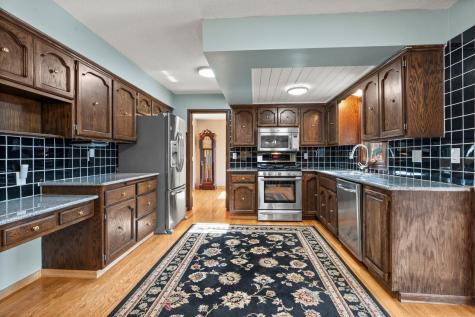18725 28th Avenue N Plymouth MN 55447