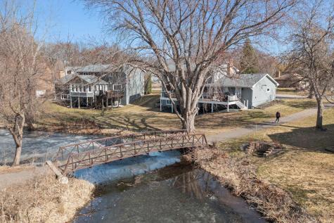 18725 28th Avenue N Plymouth MN 55447
