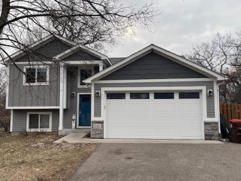 646 Grafton Avenue N Oakdale MN 55128