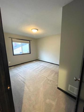 646 Grafton Avenue N Oakdale MN 55128