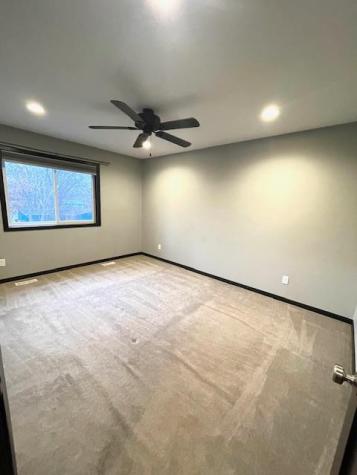 646 Grafton Avenue N Oakdale MN 55128