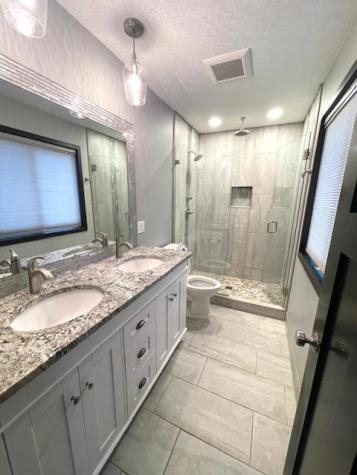 646 Grafton Avenue N Oakdale MN 55128