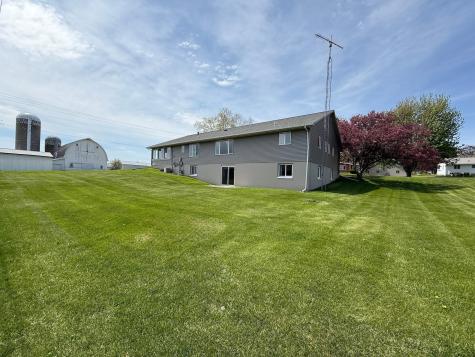 147 4th Avenue SE Spring Grove MN 55974