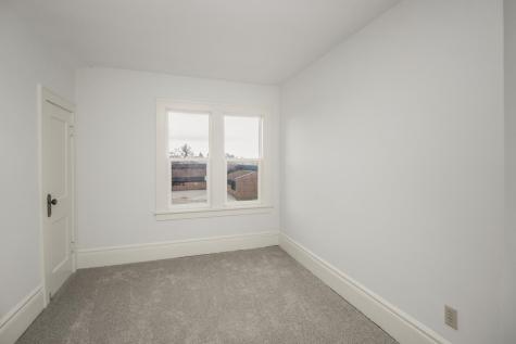 212 Page Street W Saint Paul MN 55107