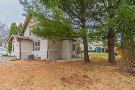 212 Page Street W Saint Paul MN 55107