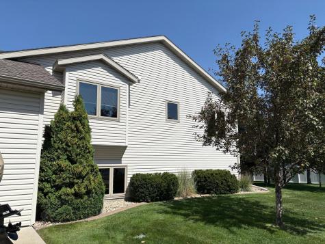 4788 Clock Tower Lane S Fargo ND 58104