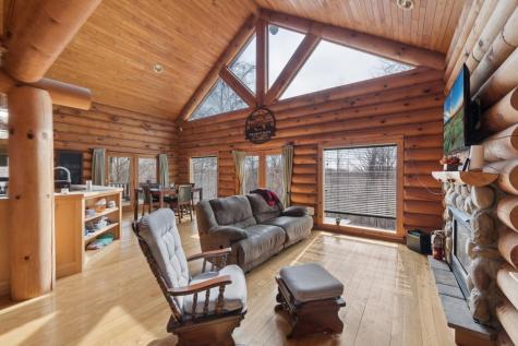 42615 Daisy Avenue Harris MN 55032