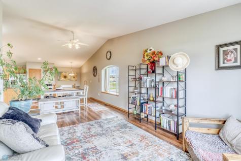 912 37th Avenue S Moorhead MN 56560