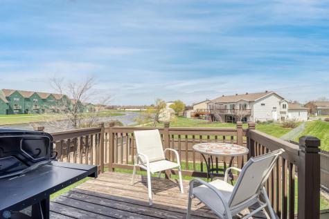 912 37th Avenue S Moorhead MN 56560