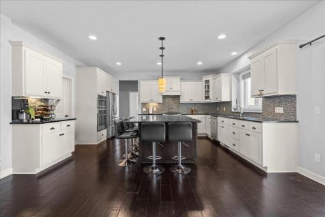3308 Arden Drive Woodbury MN 55129