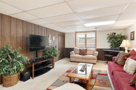 710 3rd Avenue NW Austin MN 55912