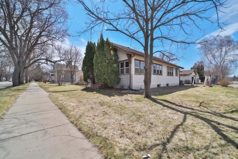 523 4th Avenue NE Brainerd MN 56401