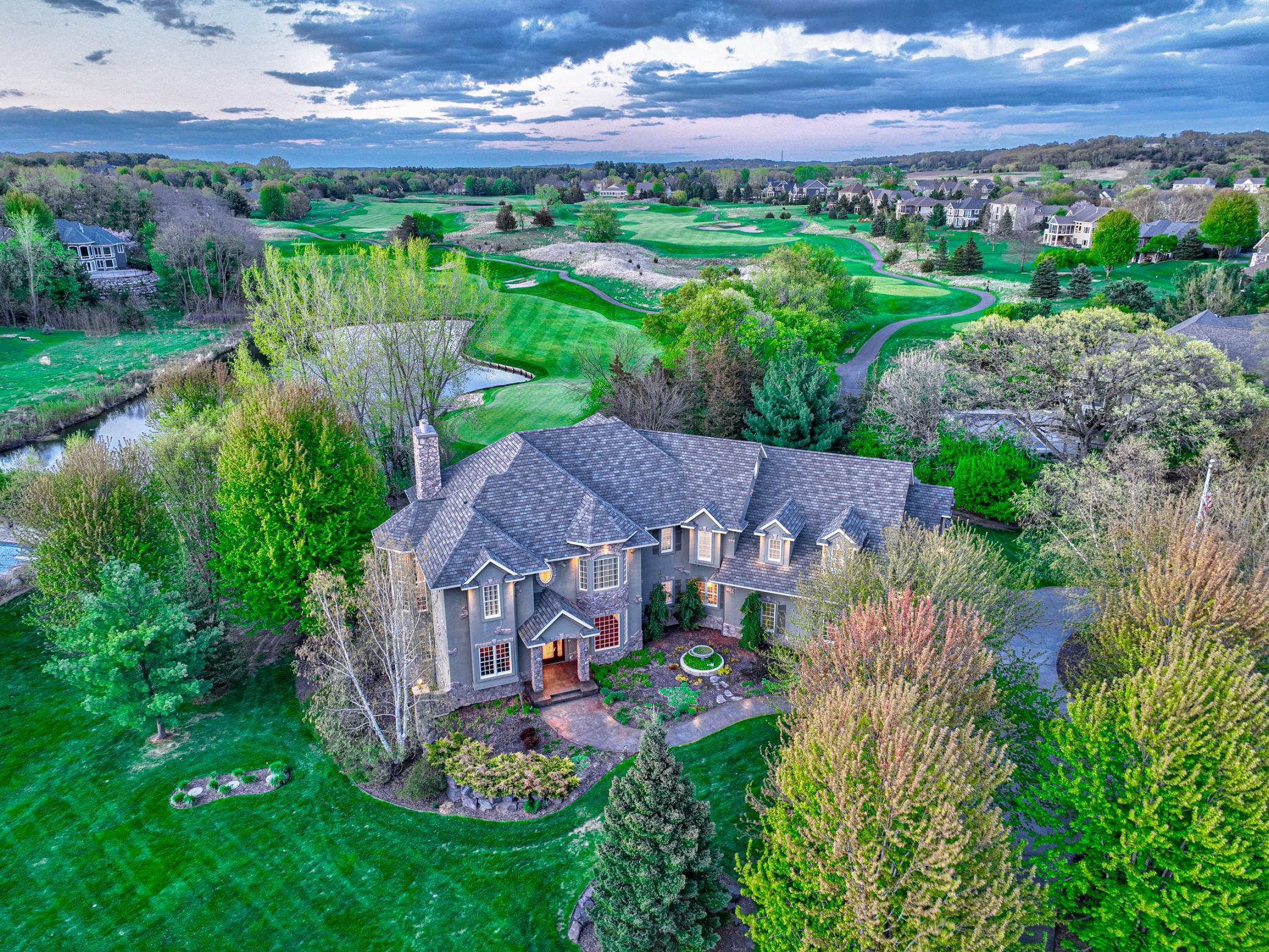 327 Lindsay Road Hudson WI 54016
