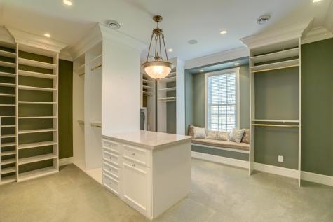 327 Lindsay Road Hudson WI 54016