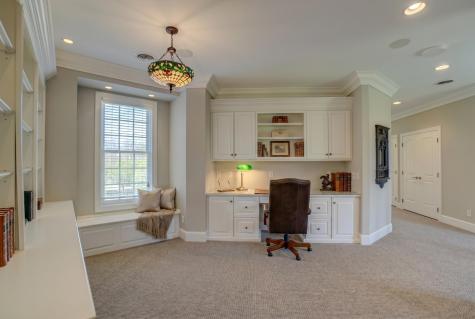 327 Lindsay Road Hudson WI 54016