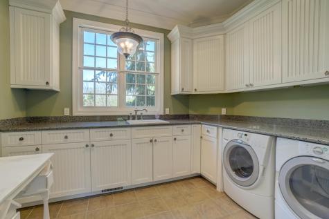 327 Lindsay Road Hudson WI 54016