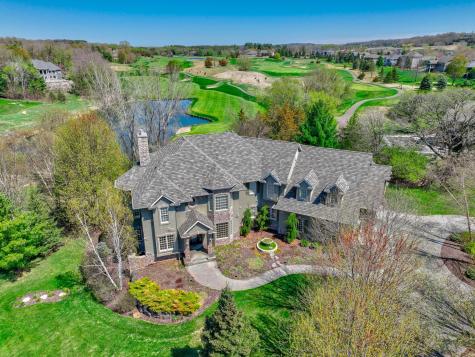 327 Lindsay Road Hudson WI 54016