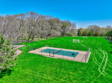 327 Lindsay Road Hudson WI 54016