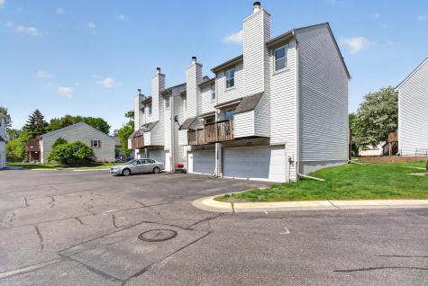 8853 42nd Avenue N New Hope MN 55427