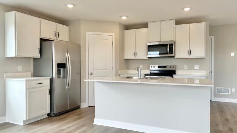 1943 Aztec Avenue Shakopee MN 55379