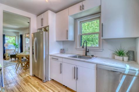 1518 12 Avenue S Fargo ND 58103