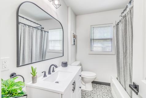 1518 12 Avenue S Fargo ND 58103
