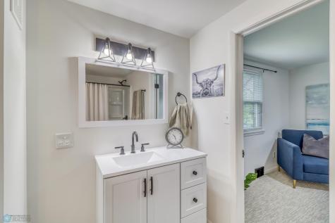 1518 12 Avenue S Fargo ND 58103